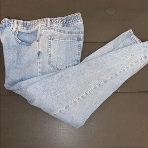 Forever 21 Medium High Rise Washout Blue Jeans